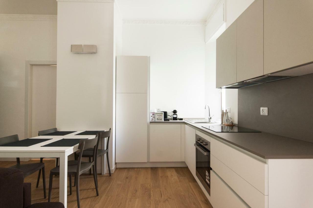Beautiful Flat In Milano Center Milão Exterior foto